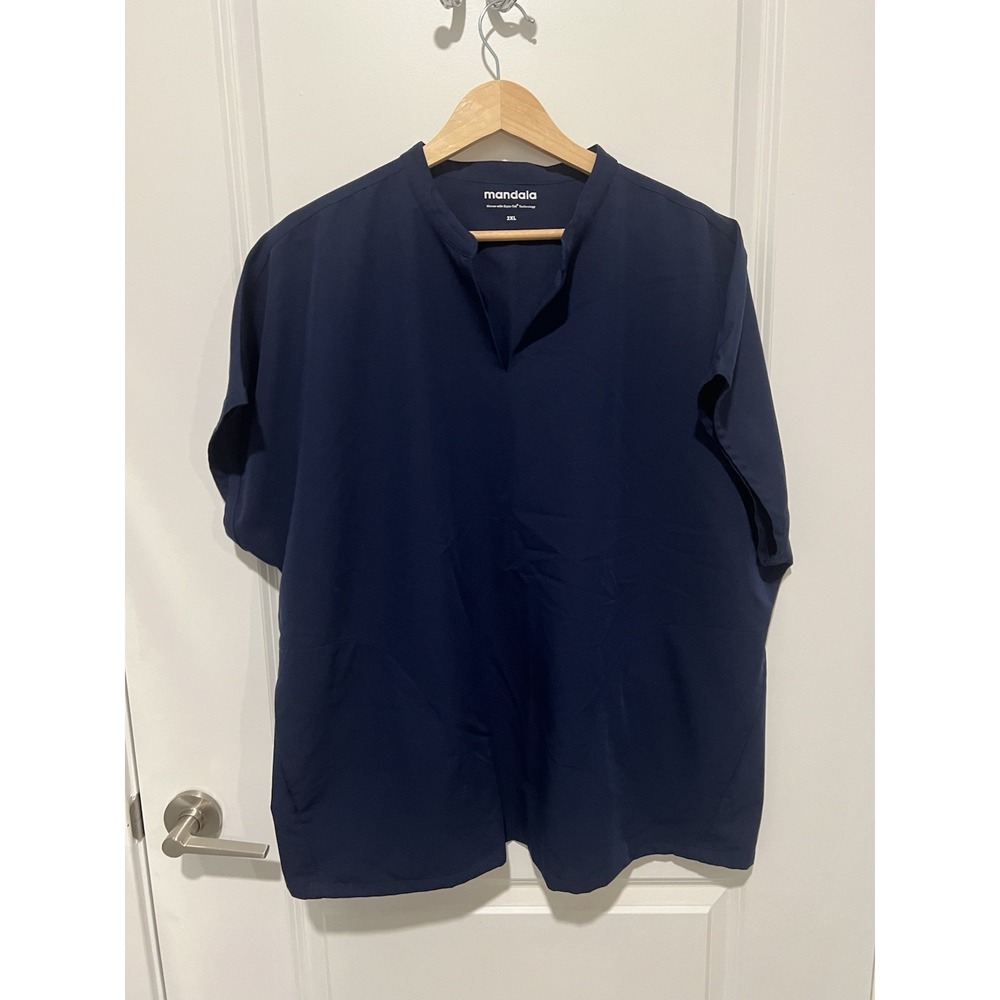 Mandala Women's Oversized V Neck Scrub Top Size 2XL Equa-Tek Navy Blue Nurse Doc